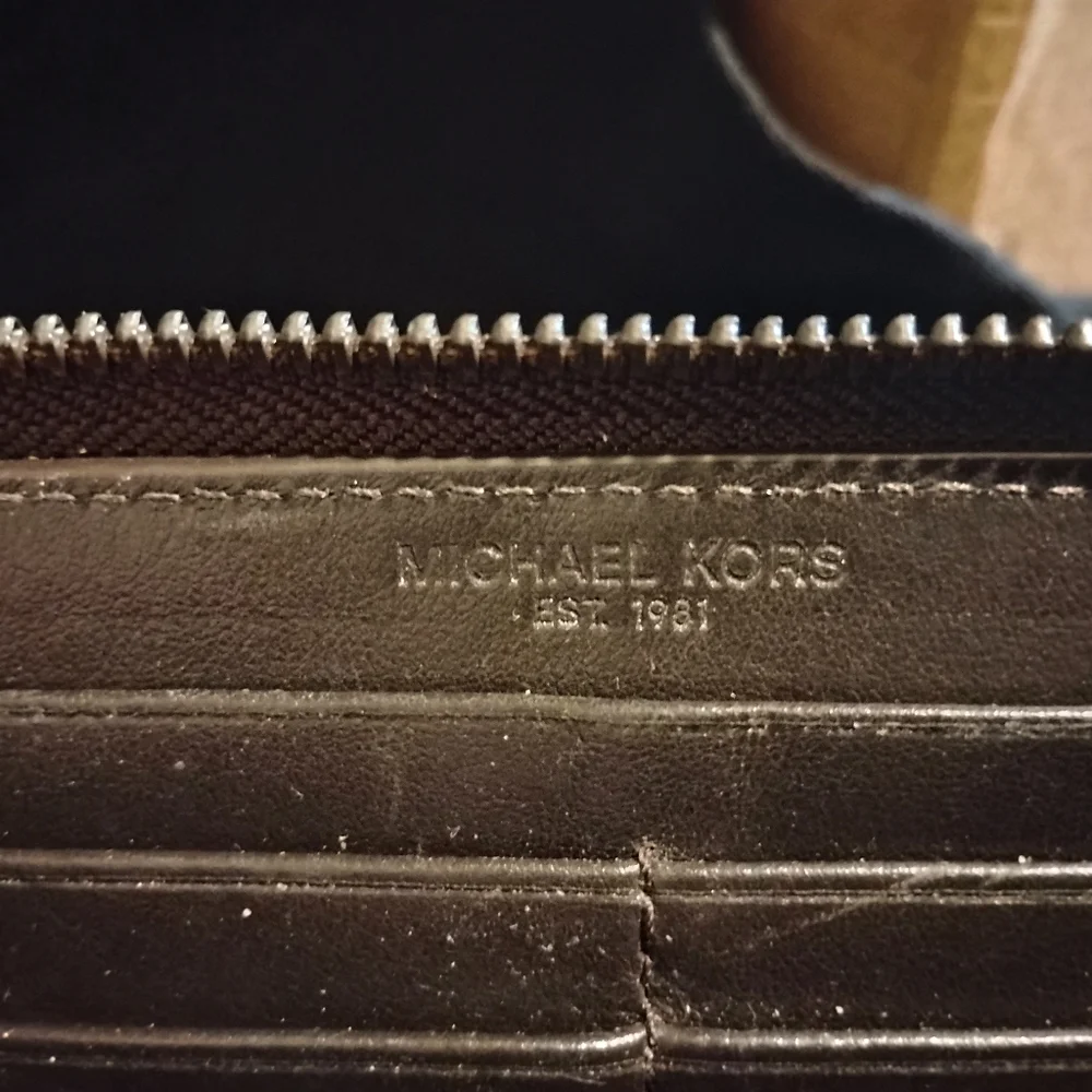 Michael Kors Jet Set Studded Wallet